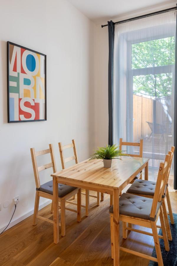 Cozy Apartment, 2 Private Terraces, 8 Min To City Center Viena Exterior foto