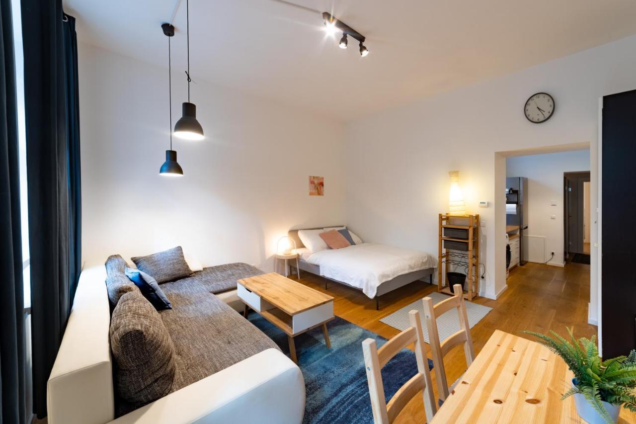 Cozy Apartment, 2 Private Terraces, 8 Min To City Center Viena Exterior foto